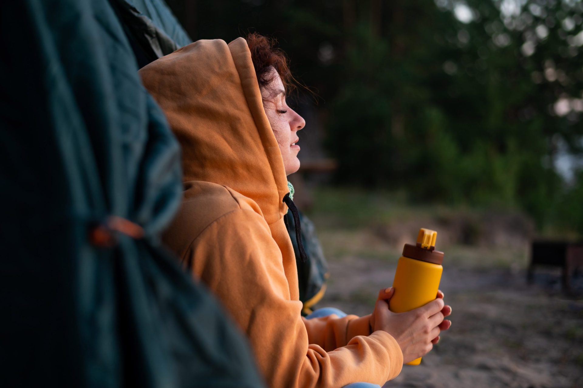 tourist-solo-camping
